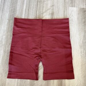 SET Active SculptFlex Burgundy Biker Shorts
